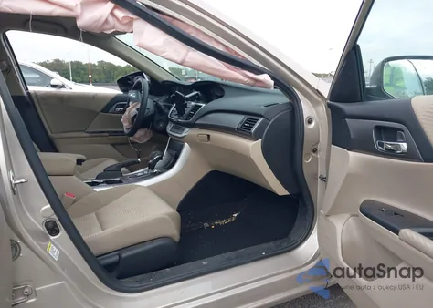 2015 Honda Accord Lx z USA, uszkodzony, nr VIN 1HGCR2F3XFA059061